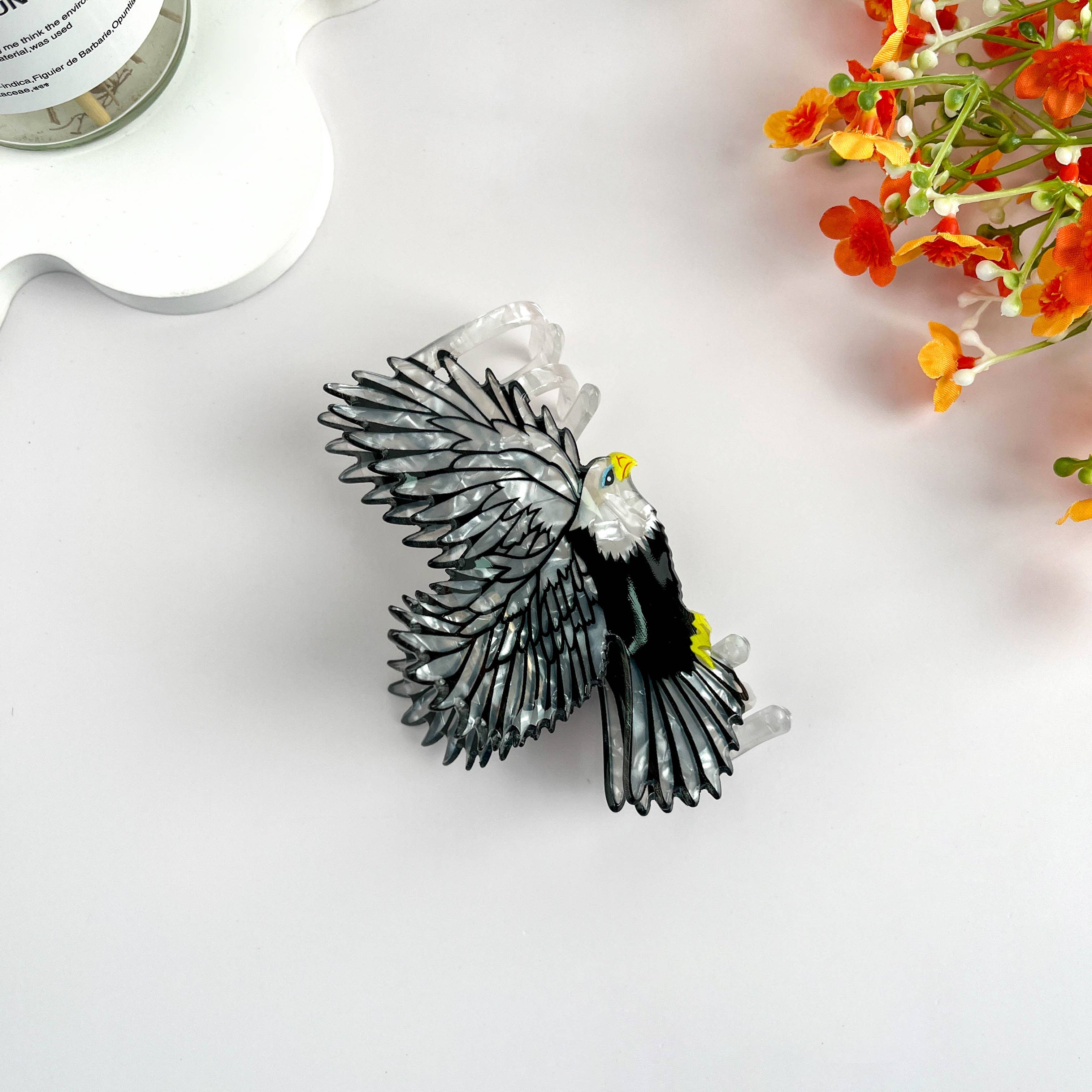 Eagle Animal Hair Claw Clip: Black